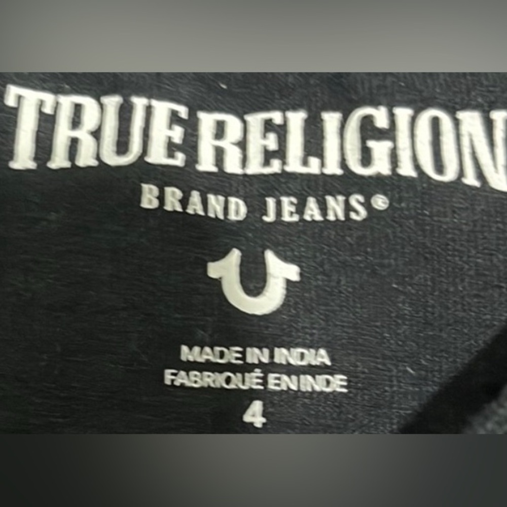 New WOT Size 4 True Religion Kids' Gold Accent Tees in Gray and Black - Picture 2 of 10